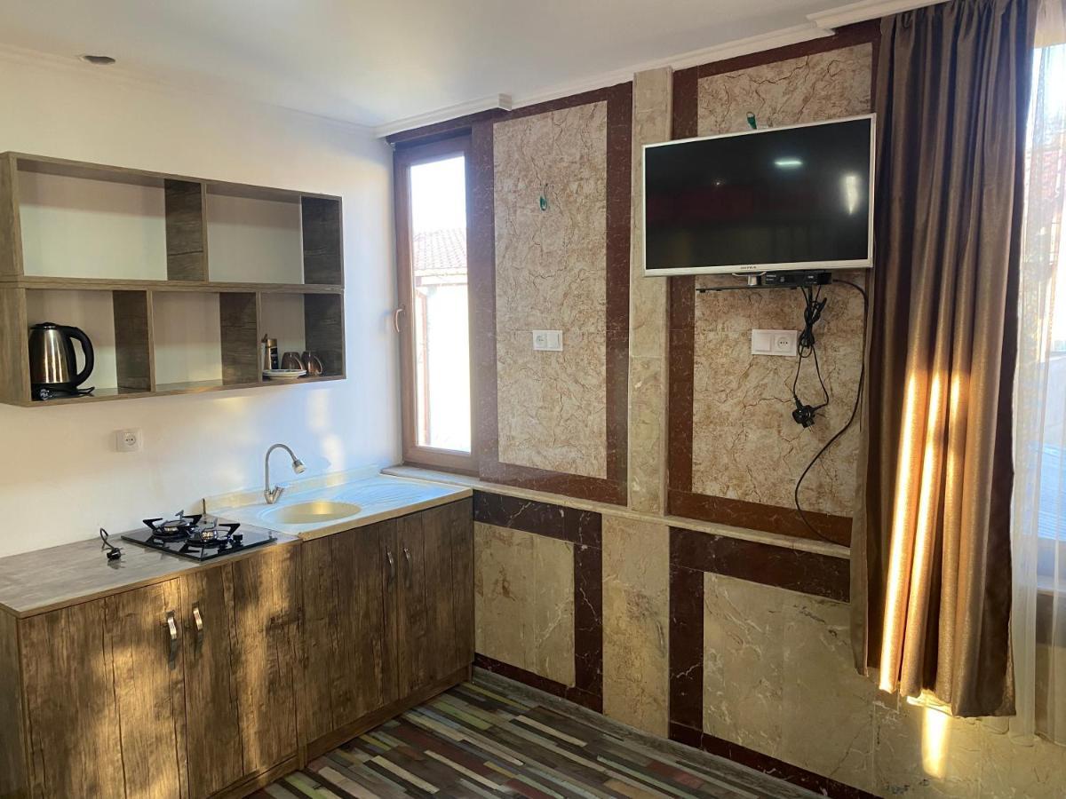 Ferienwohnung Gardenie Kutaissi Exterior foto